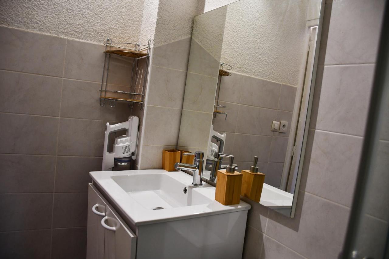 L'Aparte H24,Cosy,Port,Plage,Wifi,Netflix La Seyne-sur-Mer Luaran gambar